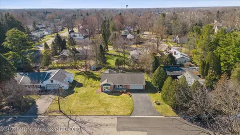 View/Area - 314 S Circle Dr, Williamston, MI 48895 photo 3 of 7