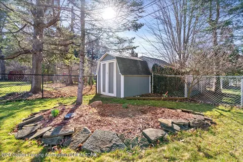 Exterior - 314 S Circle Dr, Williamston, MI 48895 photo 12 of 12