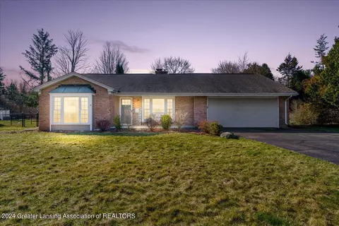 Exterior - 314 S Circle Dr, Williamston, MI 48895 photo 2 of 12
