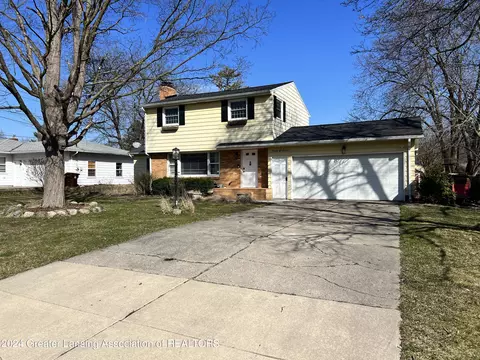 904 W Thomas L Pkwy, Lansing, MI 48917