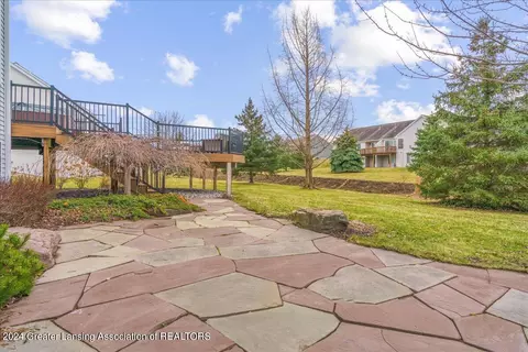 1253 Lobelia Ln, Dewitt, MI 48820 photo 27