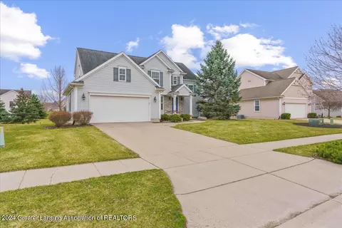 1253 Lobelia Ln, Dewitt, MI 48820 photo 4