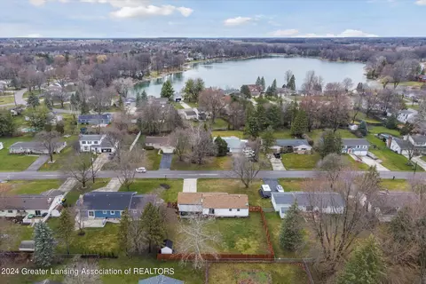 View/Area - 1217 Alpine Dr, Dewitt, MI 48820 photo 4 of 7