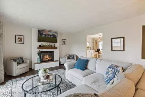 Living - 1217 Alpine Dr, Dewitt, MI 48820 photo 1 of 6