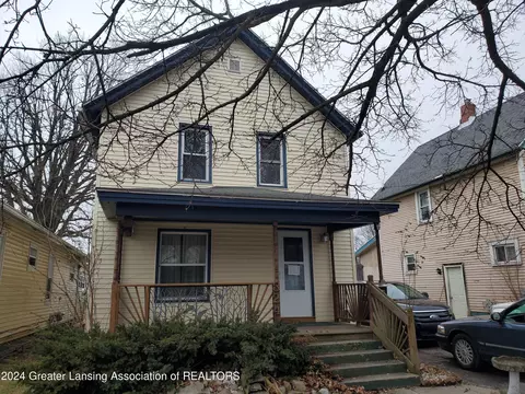 324 S Clemens Ave, Lansing, MI 48912