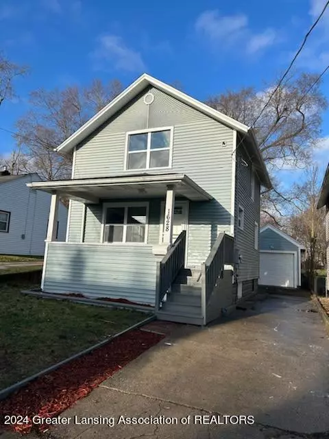 1628 Donora St, Lansing, MI 48910