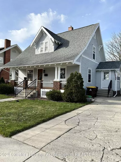410 W End St, Alma, MI 48801