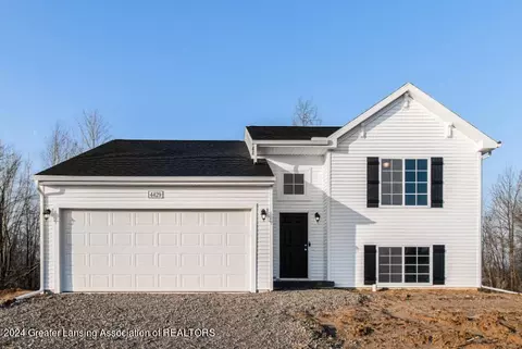 4429 Sunset Dr, Potterville, MI 48876