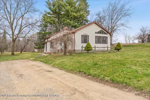 4740 W Clark Rd, Lansing, MI 48906