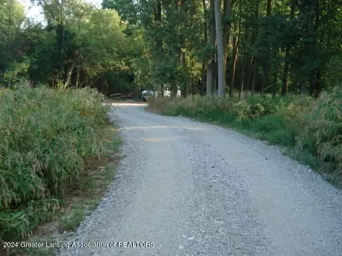2051 E Herbison Rd, Bath, MI 48808 photo 16