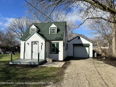 2321 Commonwealth Ave, Lansing, MI 48906