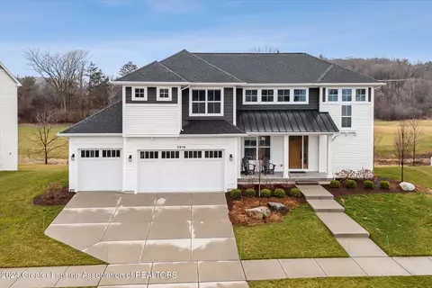 2916 Medinah Dr, Okemos, MI 48864