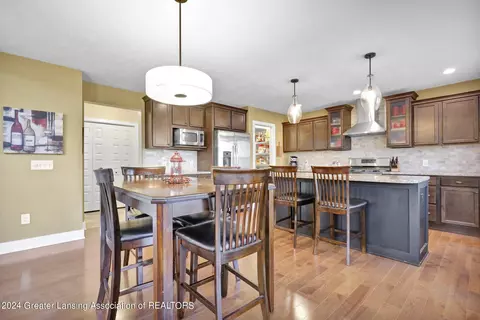 Kitchen - 1330 Sanborn Dr, Dewitt, MI 48820 photo 2 of 5