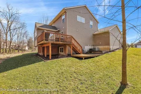 Exterior - 1330 Sanborn Dr, Dewitt, MI 48820 photo 5 of 7