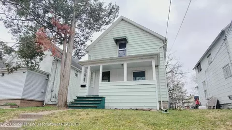 122 S Magnolia Ave, Lansing, MI 48912