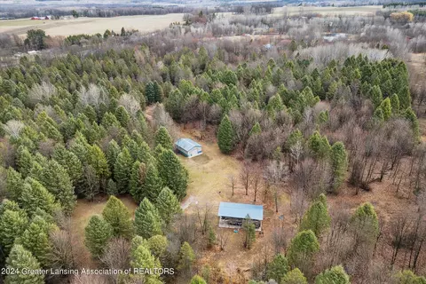 3054 N 124th Ave, Hart, MI 49420