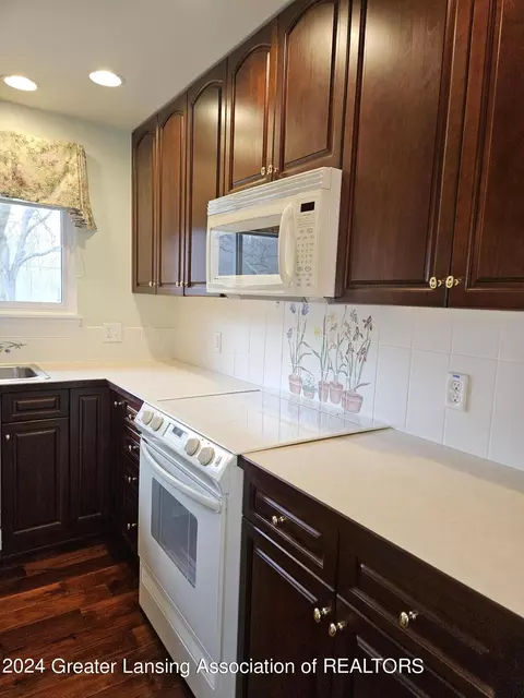 Kitchen - 5904 Okemos Rd, Haslett, MI 48840 photo 1 of 3