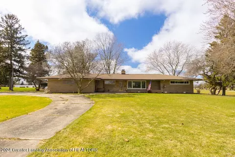 1395 N Chipman Rd, Owosso, MI 48867