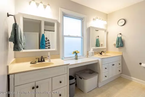 5160 Marsh Rd, Okemos, MI 48864 photo 16
