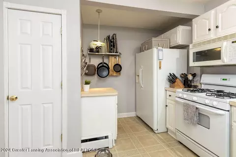 5160 Marsh Rd, Okemos, MI 48864 photo 10