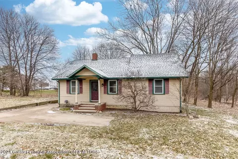 5160 Marsh Rd, Okemos, MI 48864