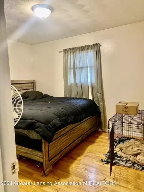 Bedroom - 972 Hogsback Rd, Mason, MI 48854 photo 1 of 2