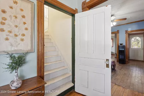 Entry Way - 13659 S Morrice Rd, Perry, MI 48872 photo 4 of 5