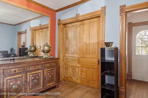 Entry Way - 13659 S Morrice Rd, Perry, MI 48872 photo 2 of 5