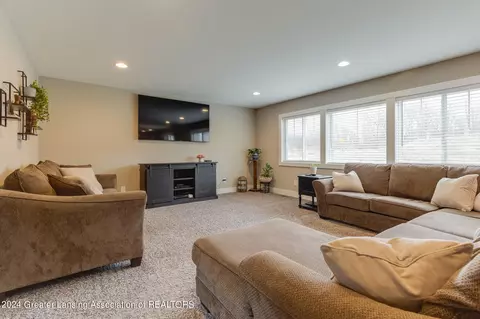 Living - 14151 Clairmont Dr, Bath, MI 48808 photo 2 of 3