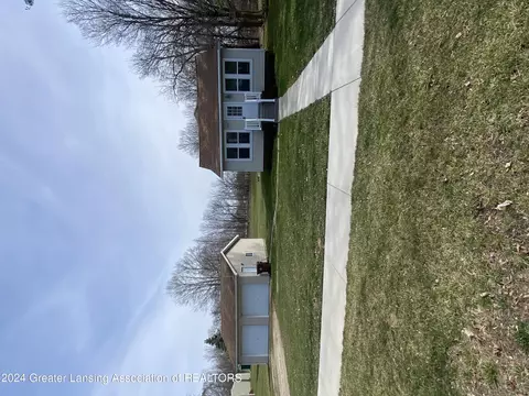 217 Maple St, Vermontville, MI 49096