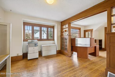 321 N Pine St, Lansing, MI 48933 photo 20