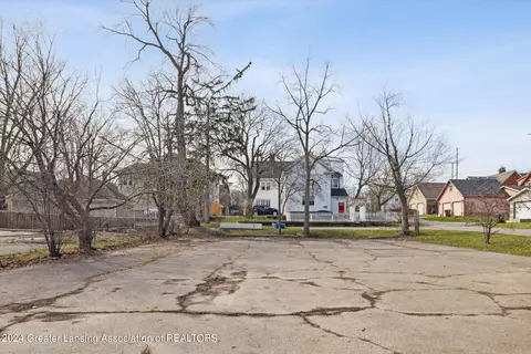 321 N Pine St, Lansing, MI 48933 photo 60