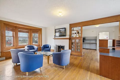 321 N Pine St, Lansing, MI 48933 photo 11