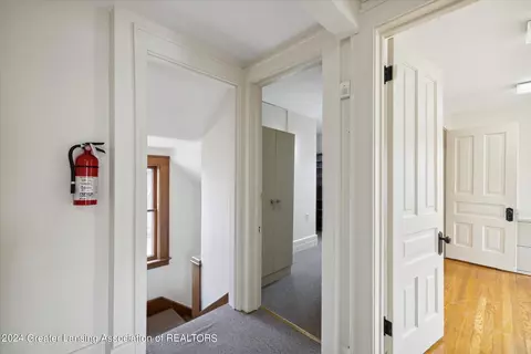 321 N Pine St, Lansing, MI 48933 photo 47