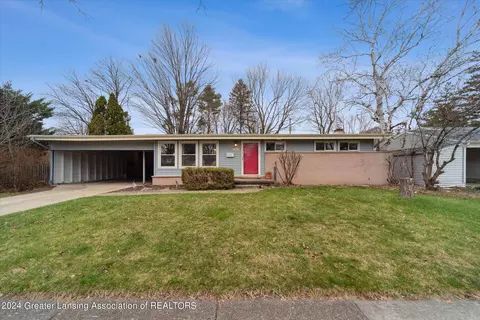 2427 Mark Ave, Lansing, MI 48912