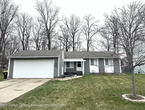 3068 Birch Row Dr, East Lansing, MI 48823
