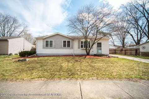 4017 Seaway Dr, Lansing, MI 48911