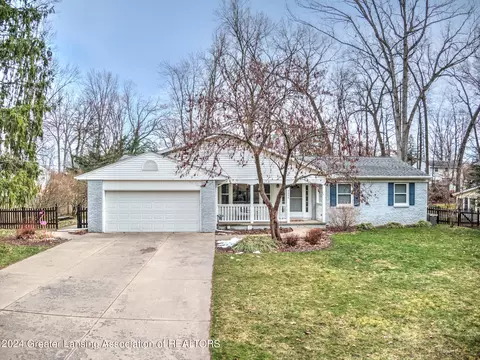4454 Greenwood Dr, Okemos, MI 48864