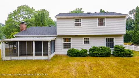 Undisclosed, Okemos, MI 48864 photo 24