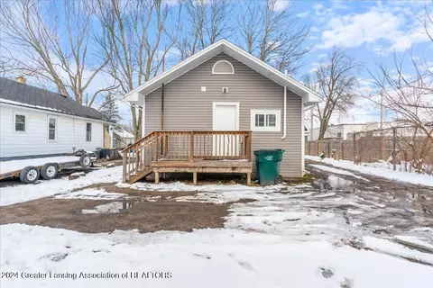 Exterior - 404 E Rouse St, Lansing, MI 48910 photo 7 of 7