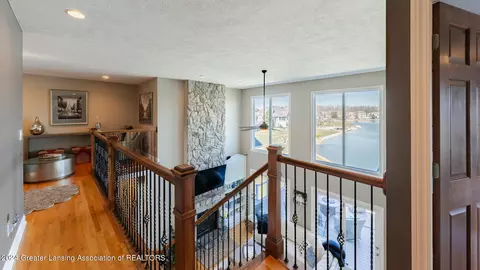 Entry Way - 12955 Paradise Dr, Dewitt, MI 48820 photo 1 of 3