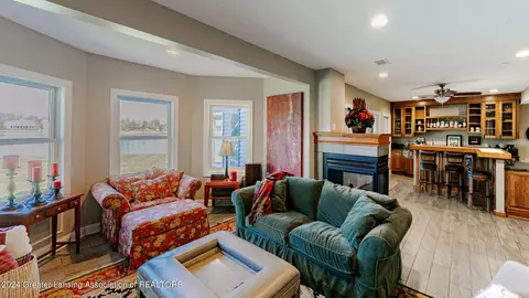 Living - 12955 Paradise Dr, Dewitt, MI 48820 photo 7 of 7