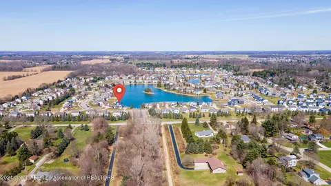 View/Area - 12955 Paradise Dr, Dewitt, MI 48820 photo 9 of 13