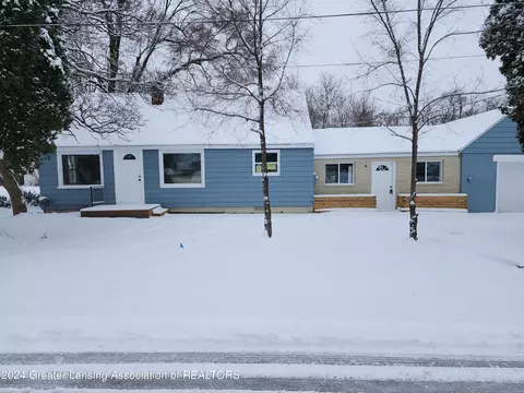 429 Catherine St, Lansing, MI 48917