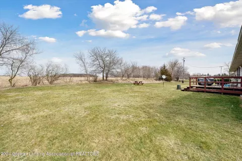 Exterior - 1810 W Jason Rd, Dewitt, MI 48820 photo 13 of 14