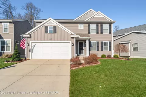 2553 Winterberry St, Holt, MI 48842