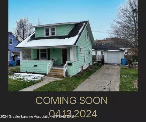 313 Kensington Rd, Lansing, MI 48910