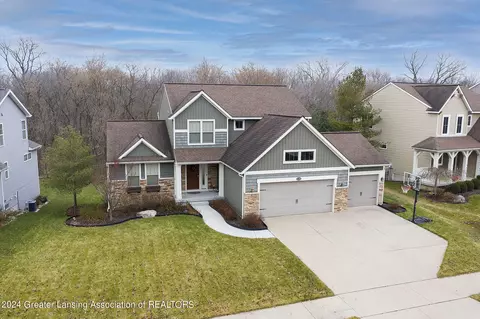 5226 Twinging Dr, Okemos, MI 48864