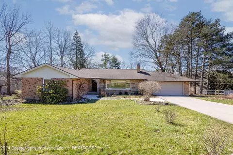 3421 Tecumseh River Rd, Lansing, MI 48906