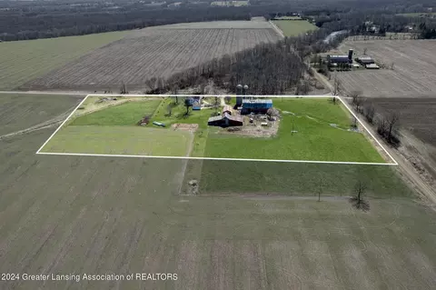 View/Area - 10908 W Maple Rapids Rd, Fowler, MI 48835 photo 6 of 10